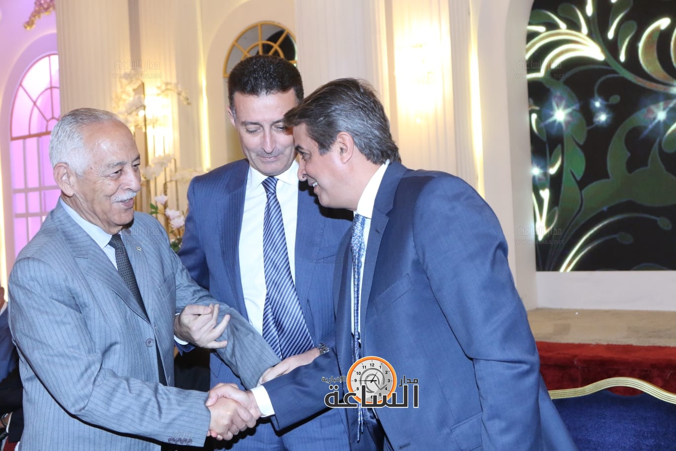 Madar Al-Saa Images 0.15955626427902048