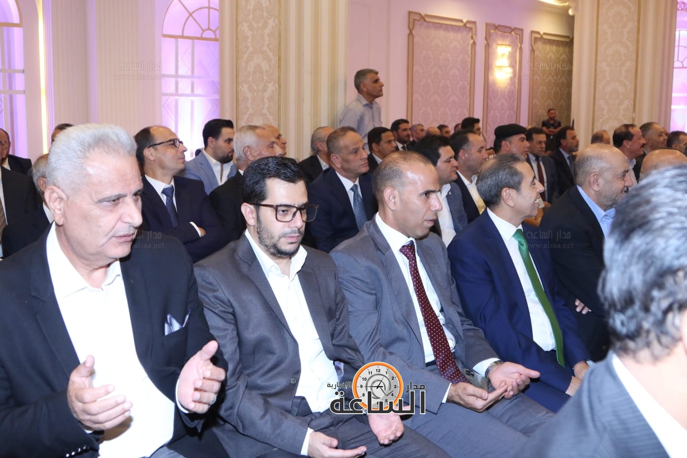 Madar Al-Saa Images 0.0121043896564752