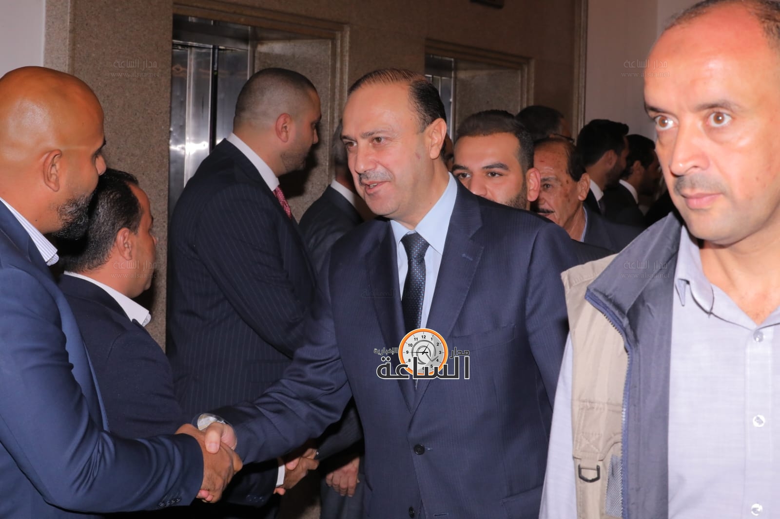 Madar Al-Saa Images 0.8100507455697896