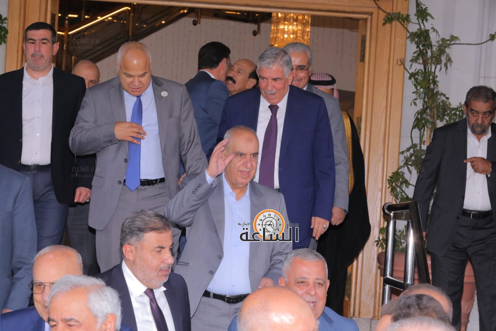 Madar Al-Saa Images 0.8727919808401698