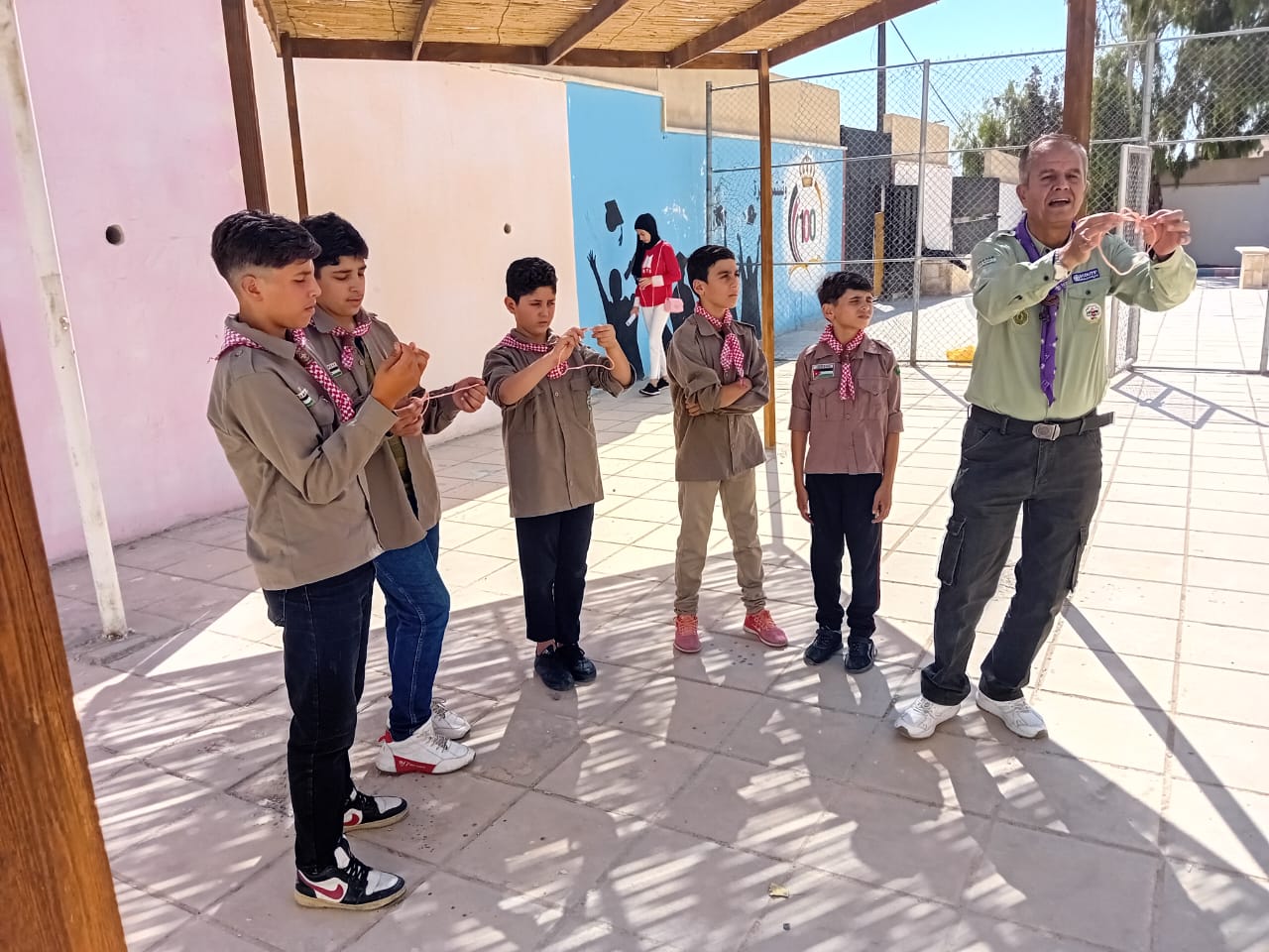 Madar Al-Saa Images 0.534523025866227