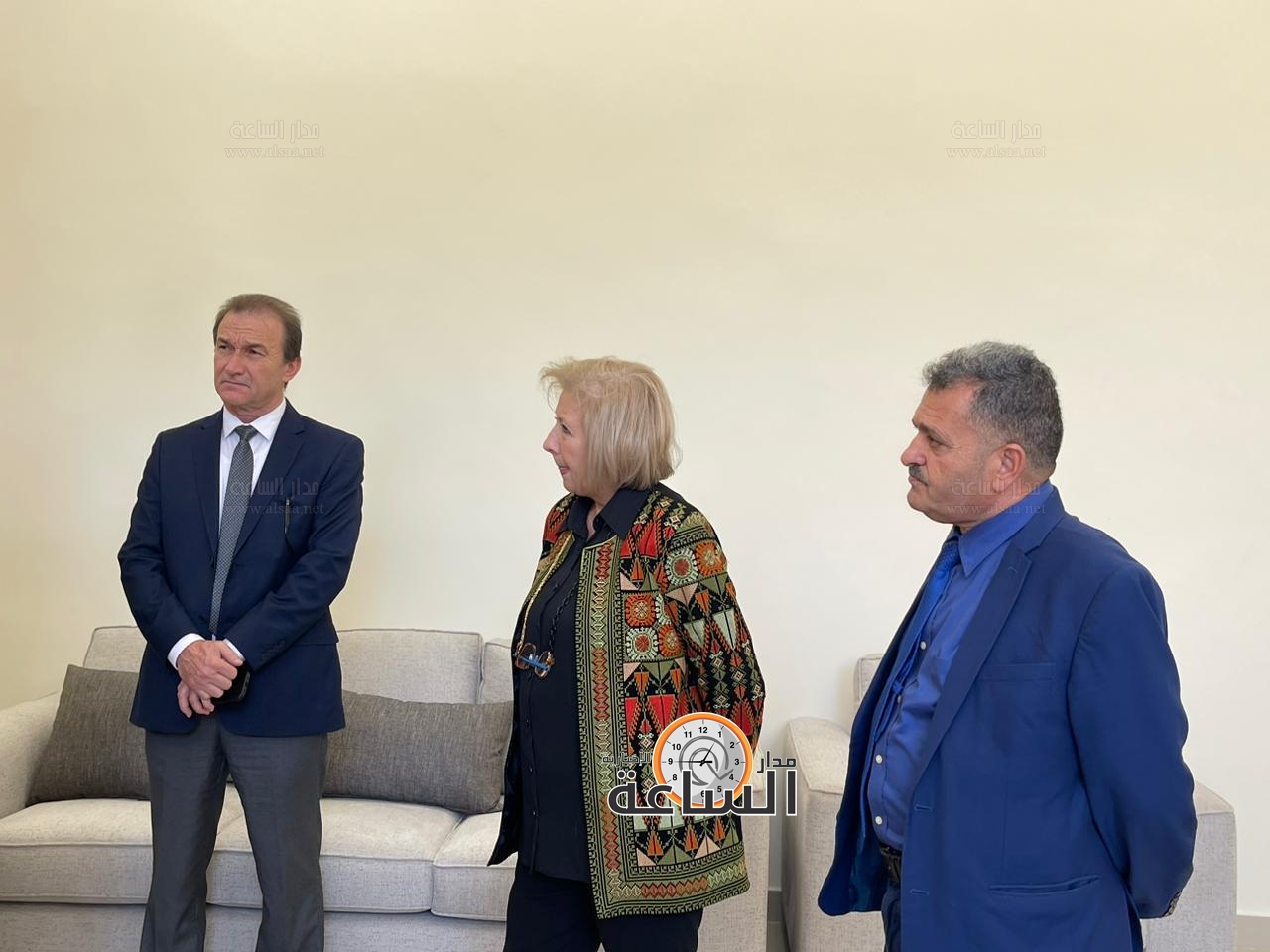 Madar Al-Saa Images 0.5874862873616287