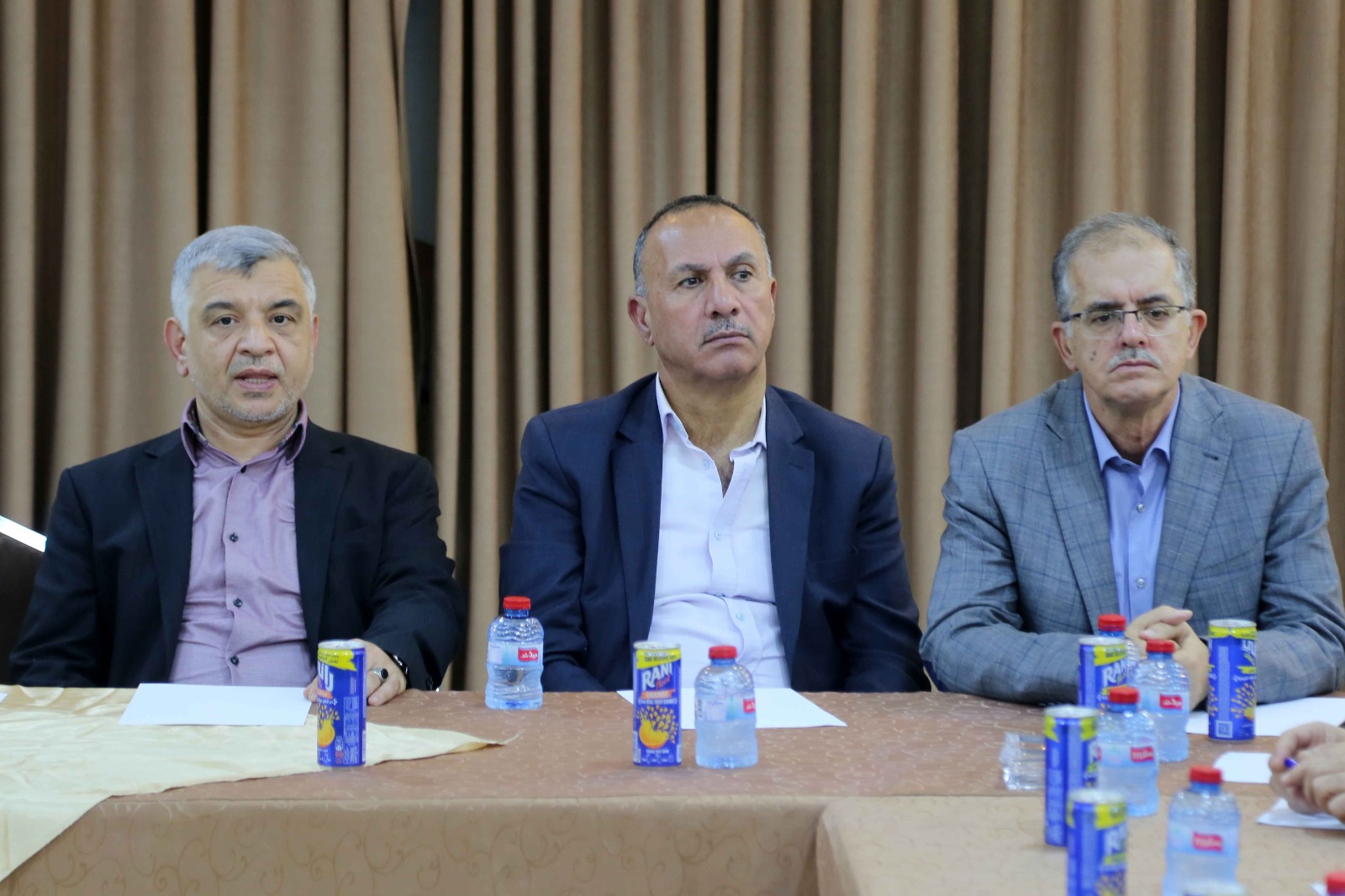 Madar Al-Saa Images 0.47645111472333035