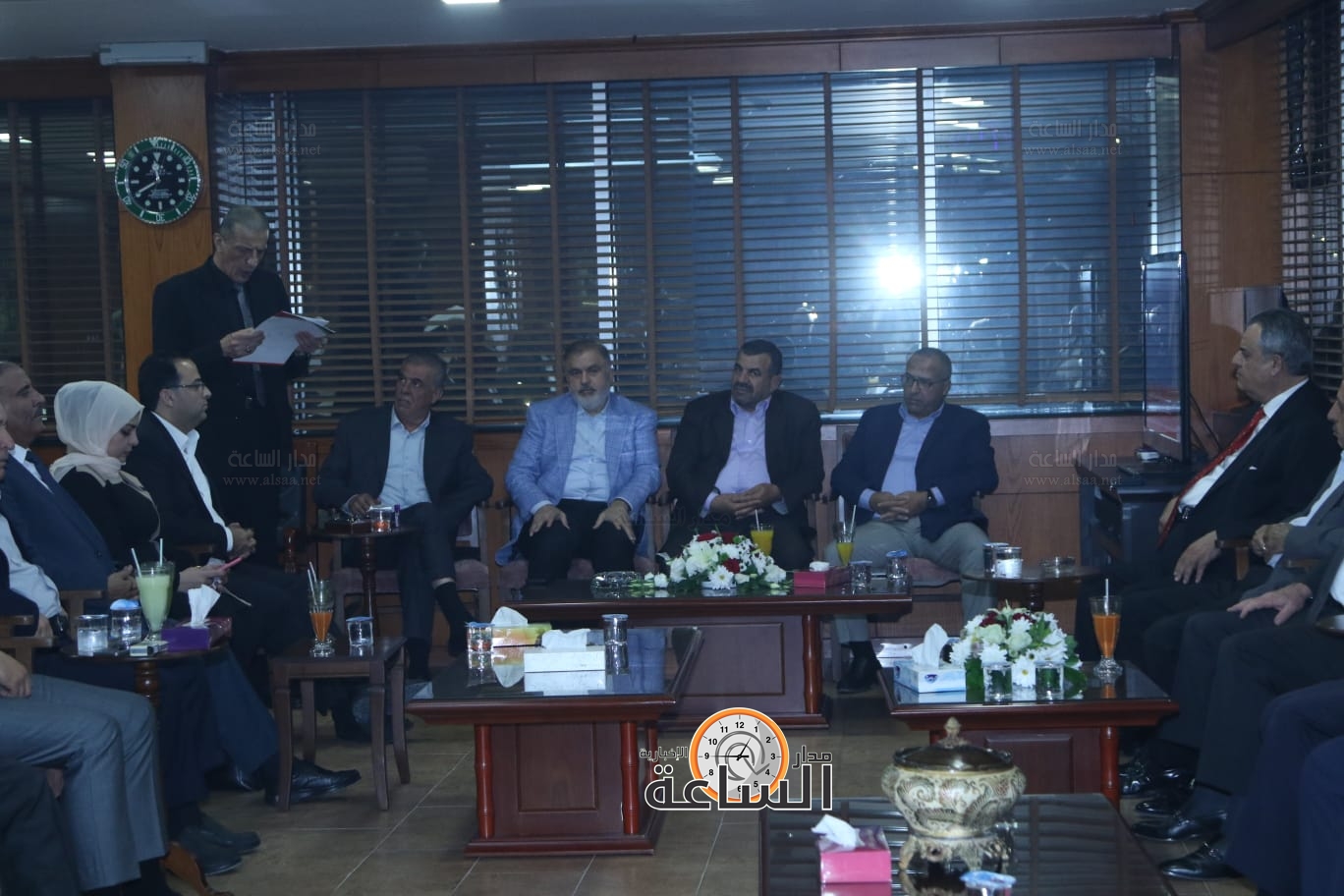 Madar Al-Saa Images 0.527705989014986