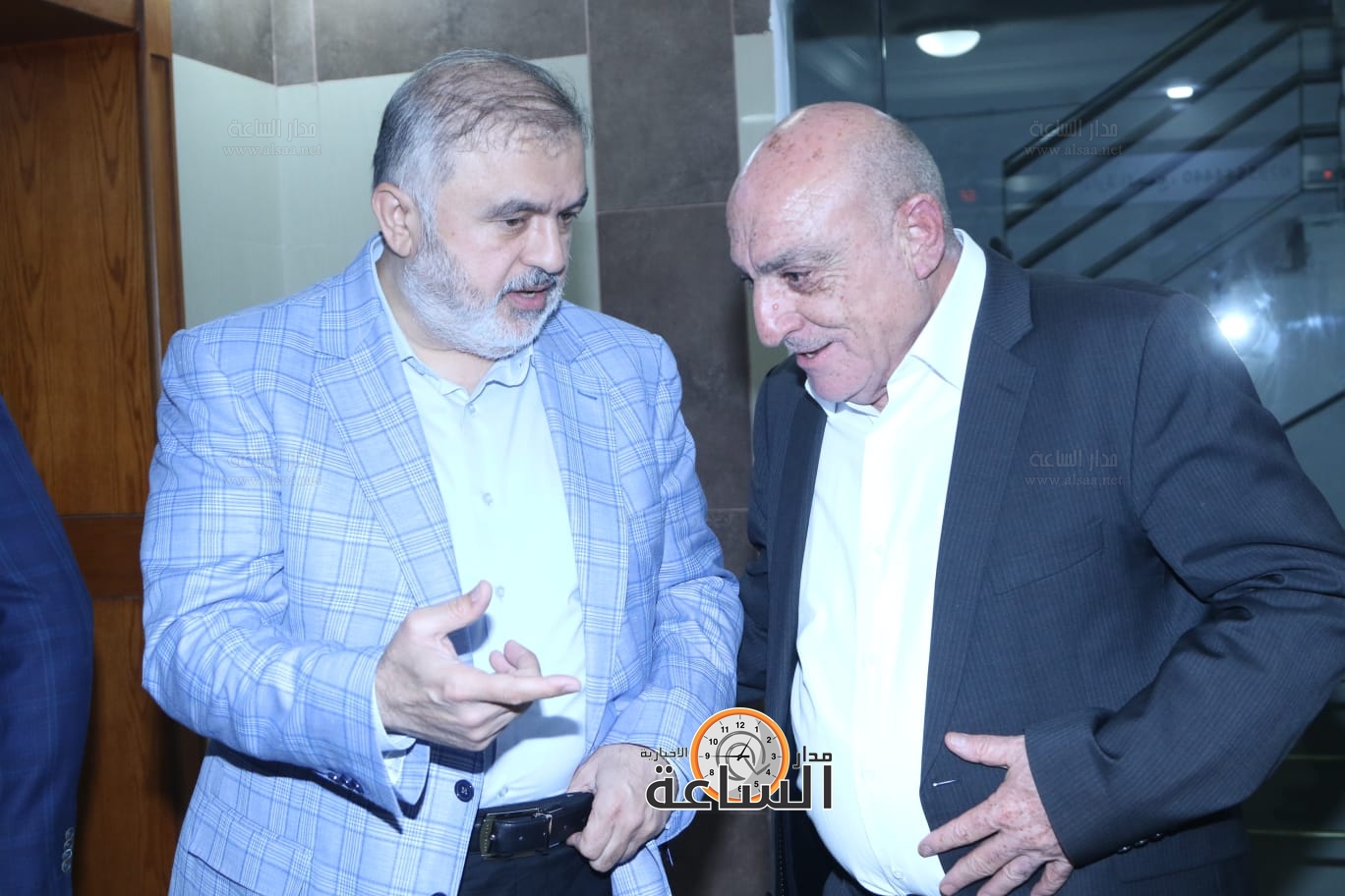 Madar Al-Saa Images 0.6366970637428915