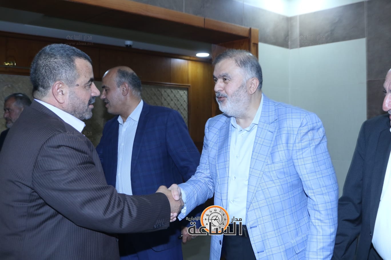 Madar Al-Saa Images 0.3661458037083807