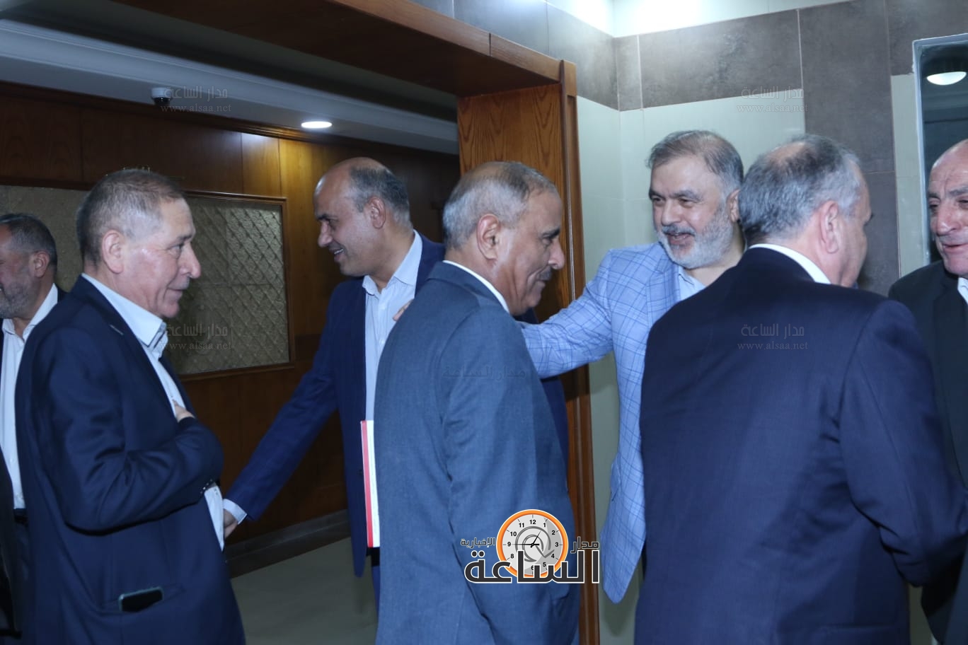 Madar Al-Saa Images 0.08113256071060793