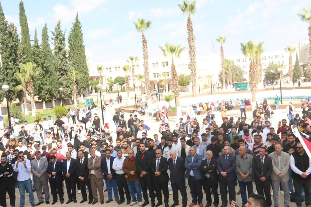 Madar Al-Saa Images 0.6163997491403697