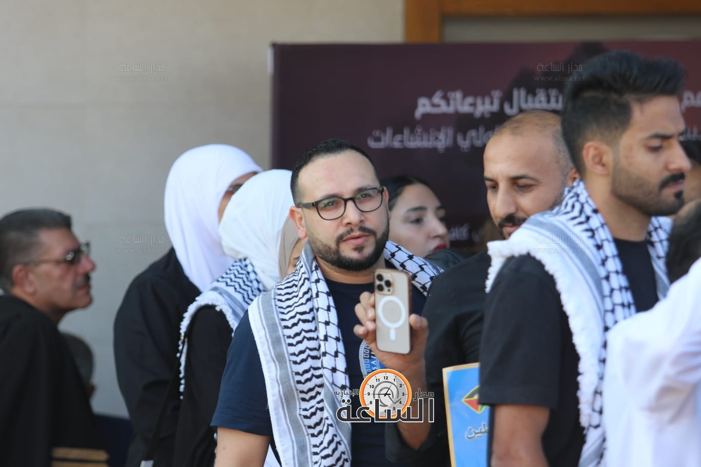 Madar Al-Saa Images 0.4929067654669492