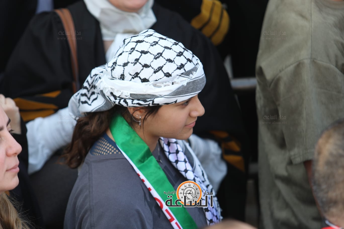 Madar Al-Saa Images 0.39057056414393077