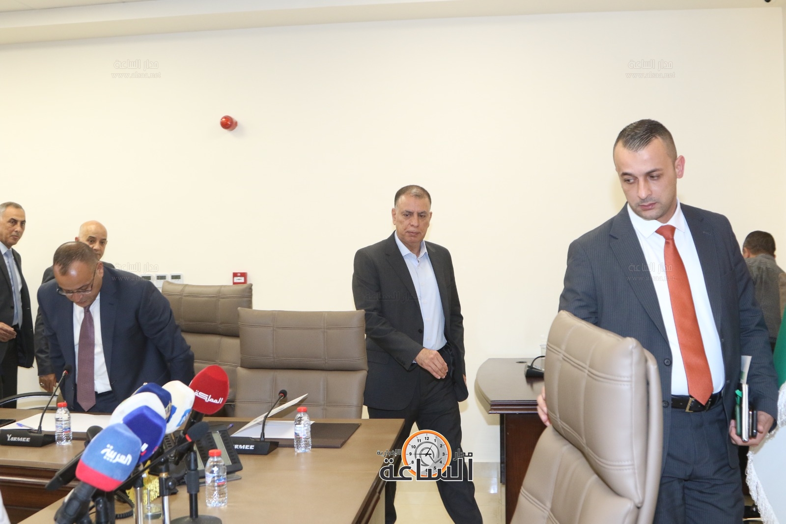 Madar Al-Saa Images 0.37619278736125206