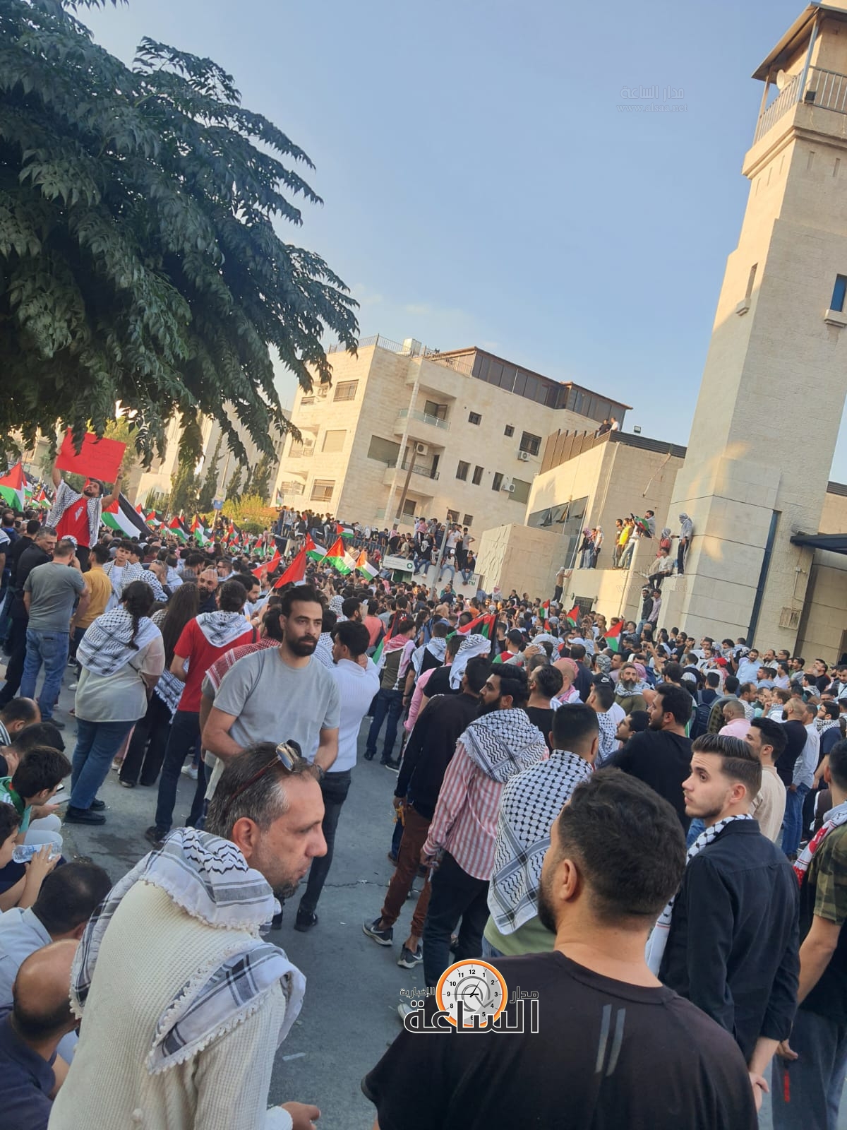 Madar Al-Saa Images 0.653706487414468