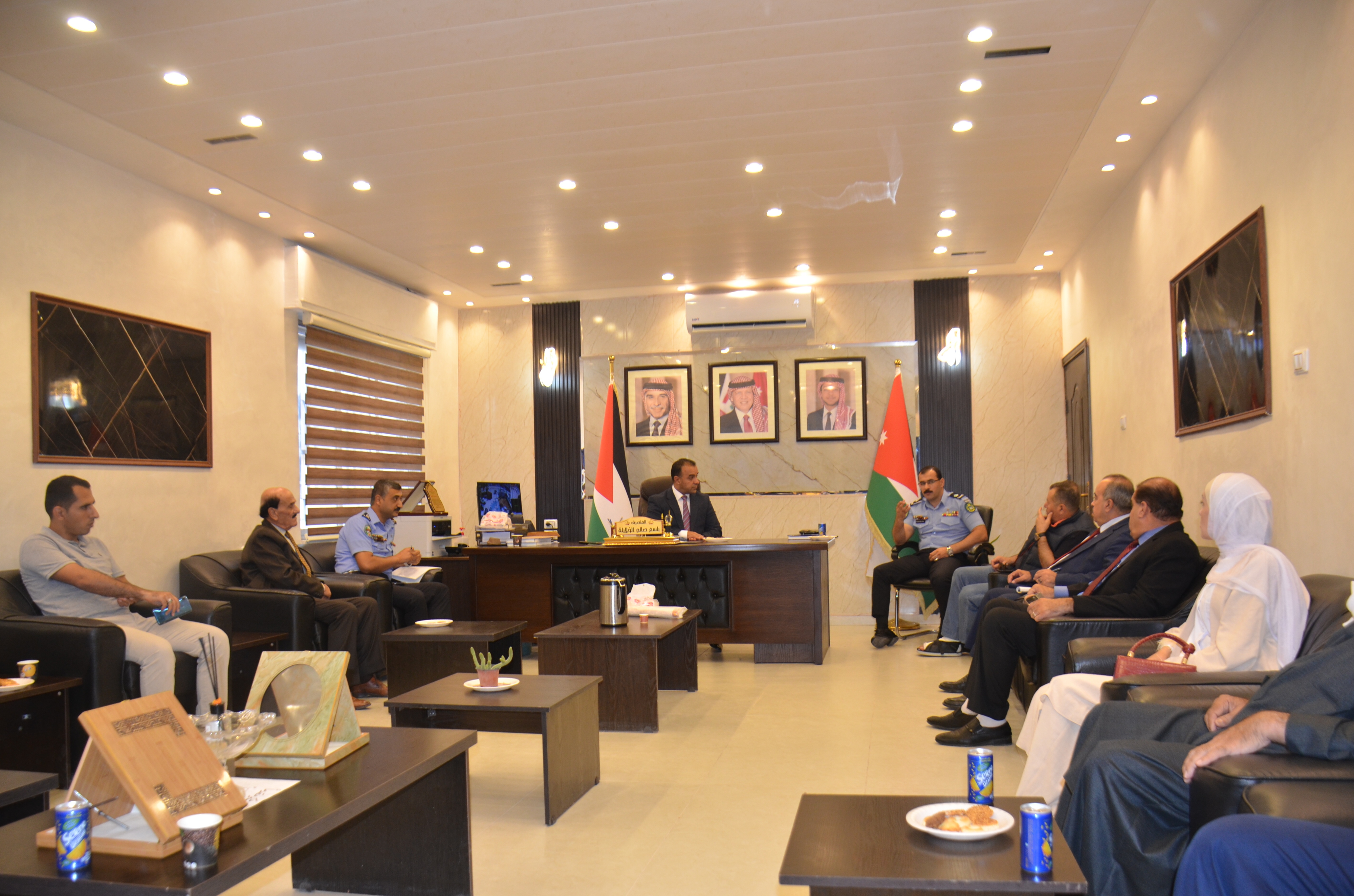 Madar Al-Saa Images 0.3467509141668683