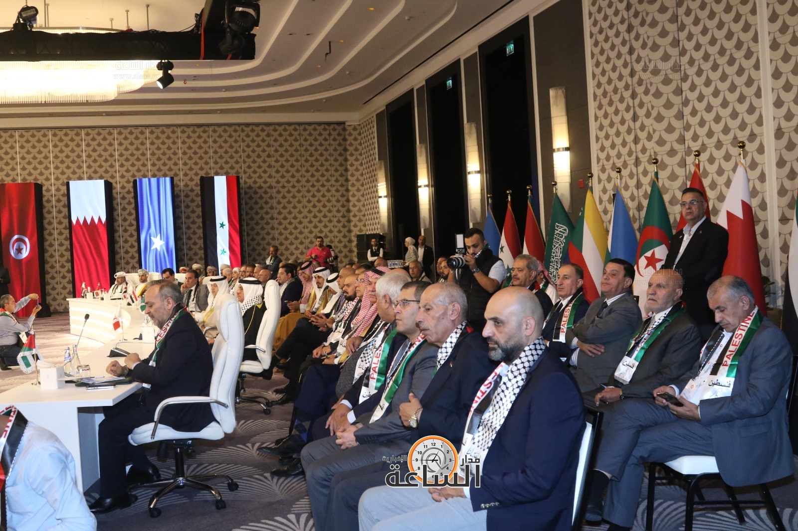 Madar Al-Saa Images 0.040956892806049305