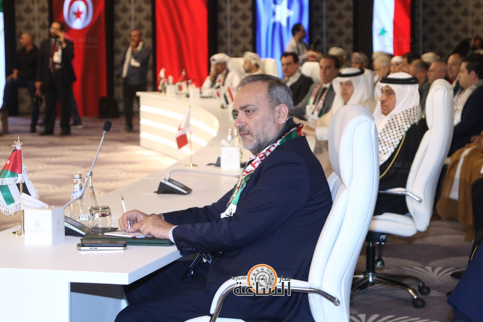 Madar Al-Saa Images 0.07172617121865676