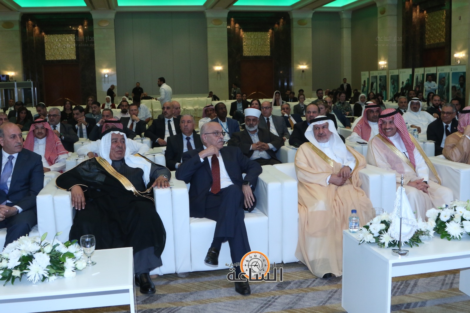 Madar Al-Saa Images 0.506484294331629