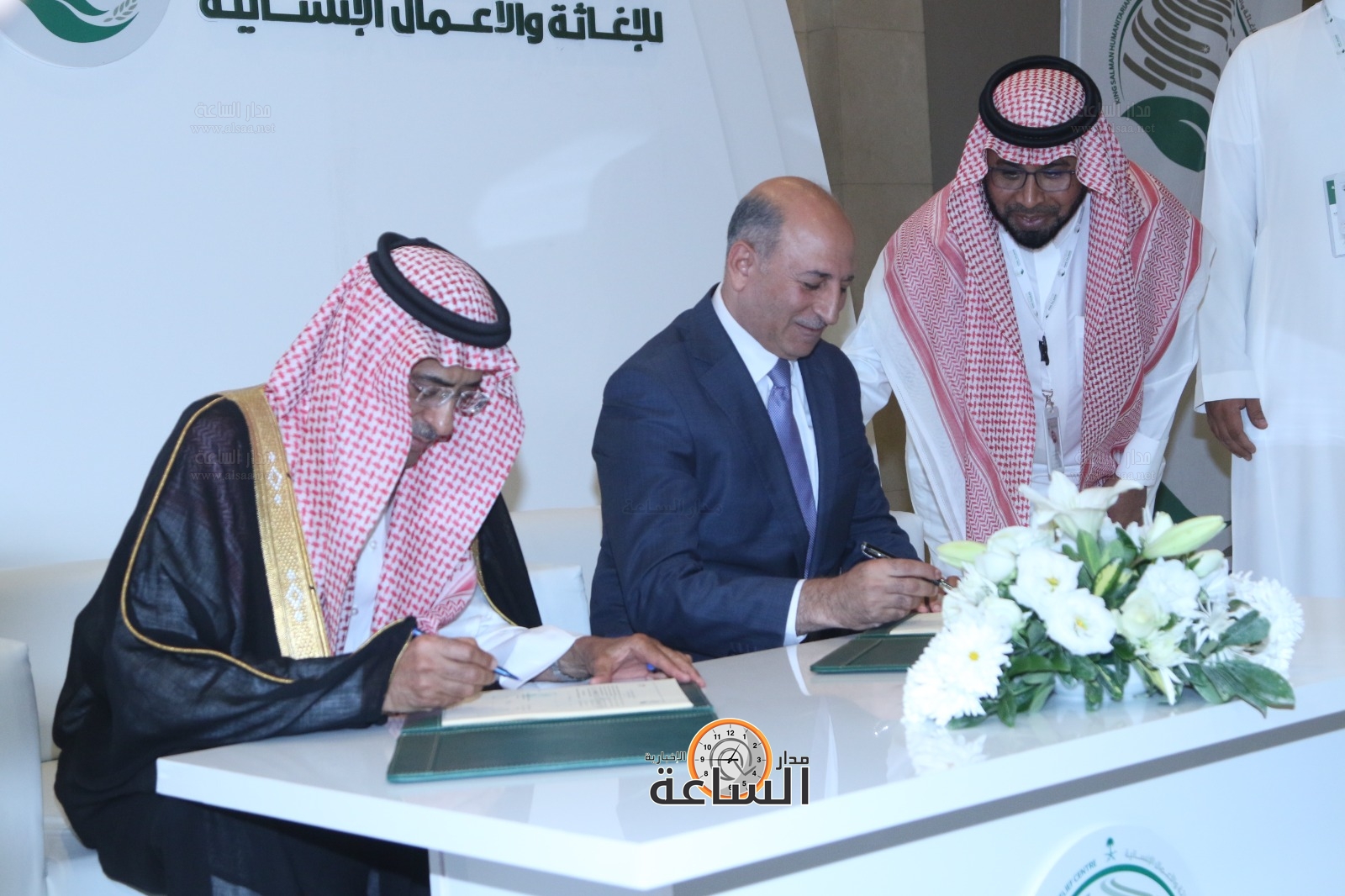 Madar Al-Saa Images 0.3103359305626181