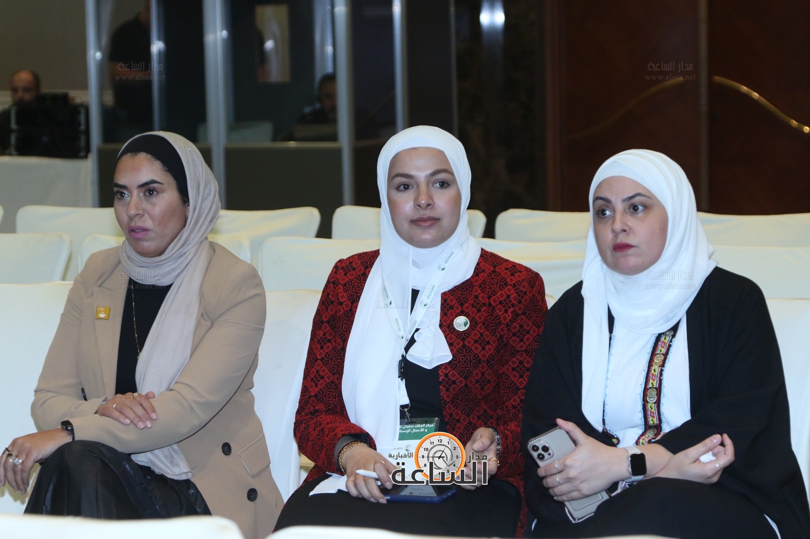 Madar Al-Saa Images 0.407593714551133