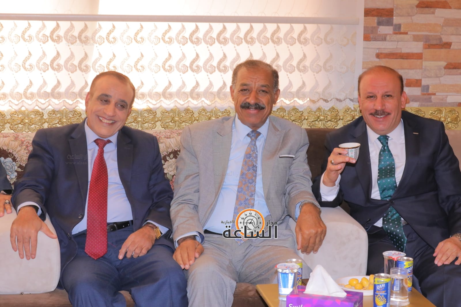 Madar Al-Saa Images 0.37650783287132805