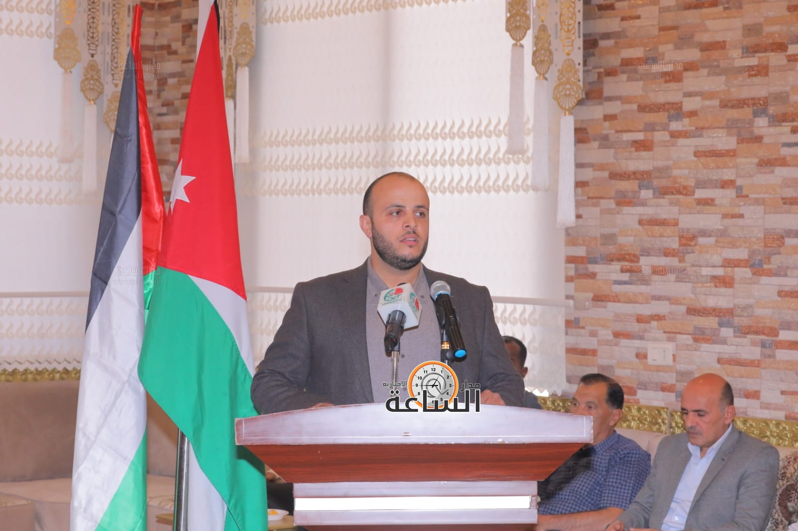 Madar Al-Saa Images 0.5909893808402851