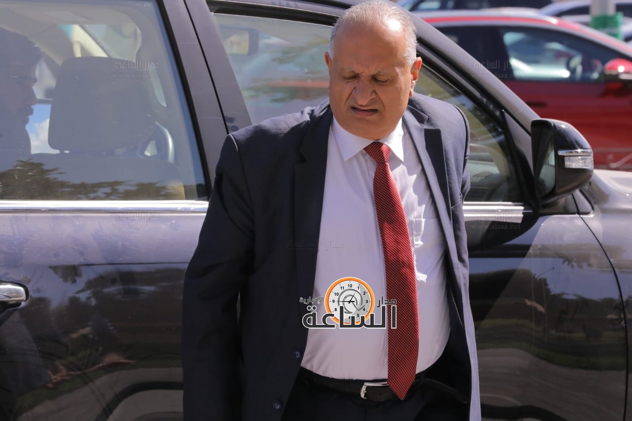 Madar Al-Saa Images 0.5086377141414253