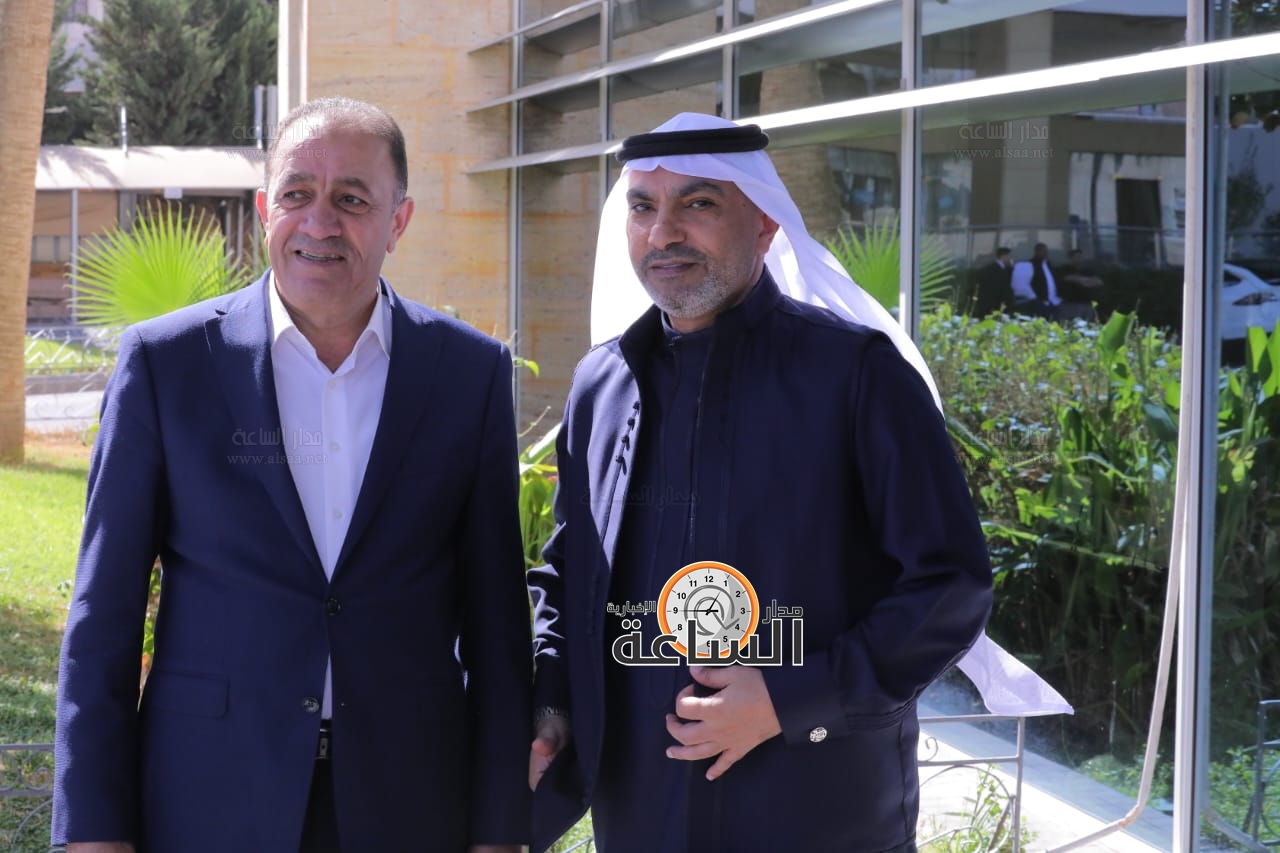 Madar Al-Saa Images 0.3465402411349039