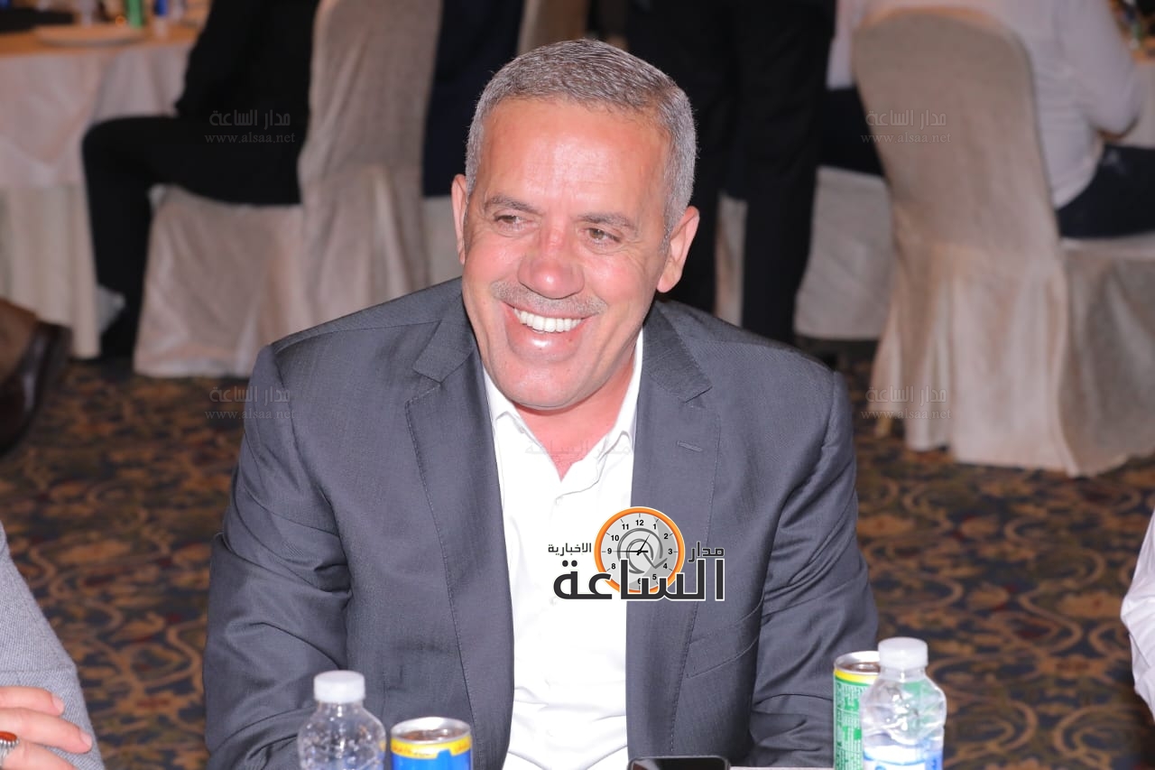 Madar Al-Saa Images 0.47759633776055166