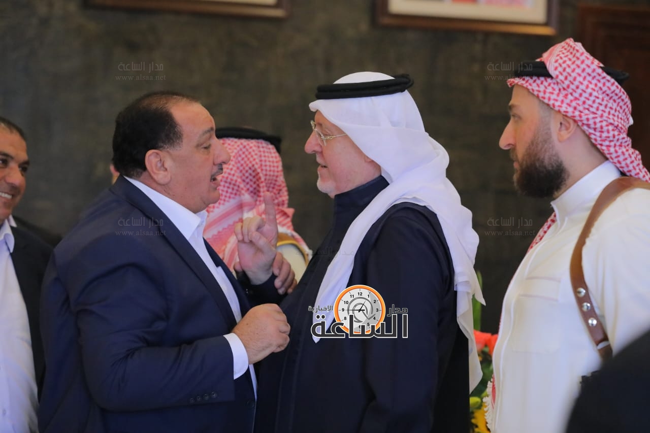 Madar Al-Saa Images 0.70607363629559