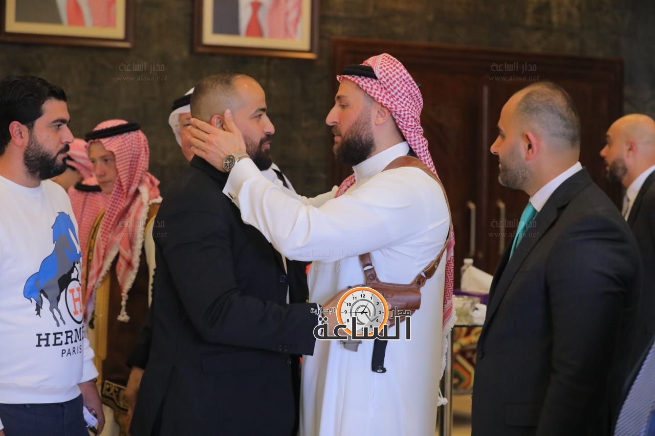 Madar Al-Saa Images 0.8673555871755063