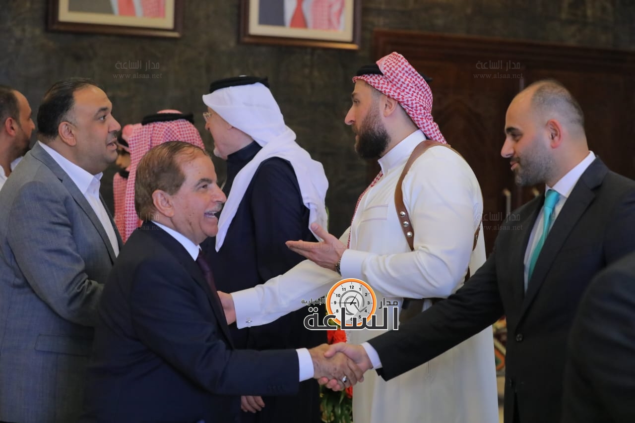 Madar Al-Saa Images 0.6427915754206923