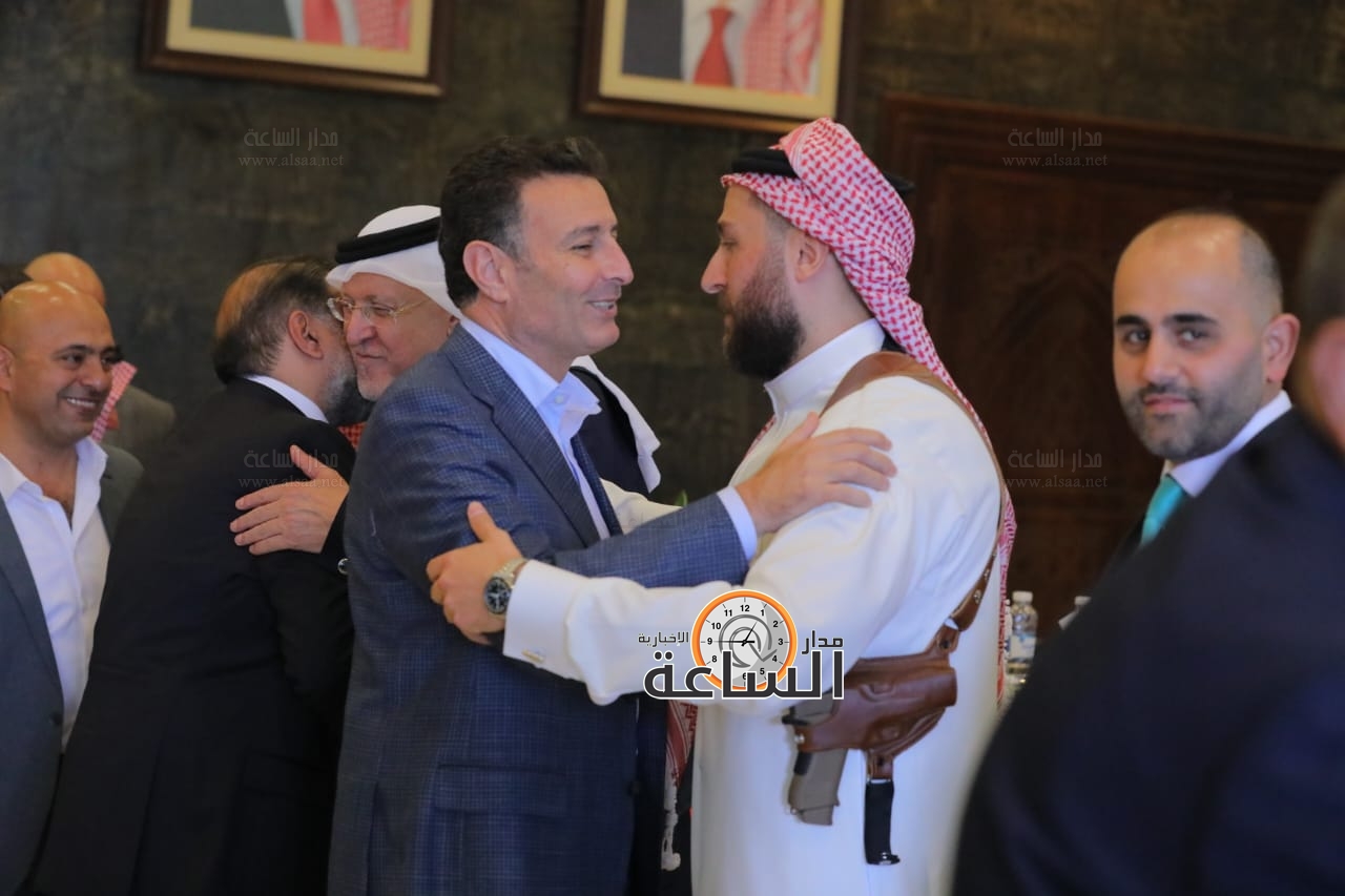 Madar Al-Saa Images 0.18509722108780569