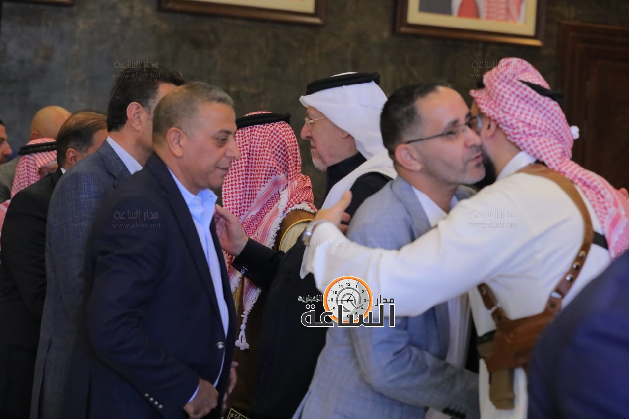 Madar Al-Saa Images 0.9316362990813962