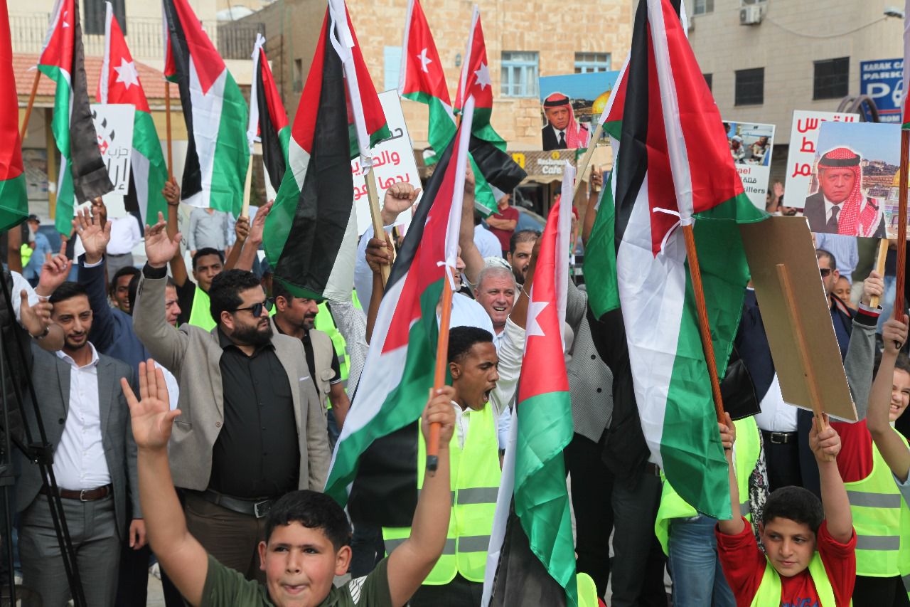 Madar Al-Saa Images 0.41202296979851105