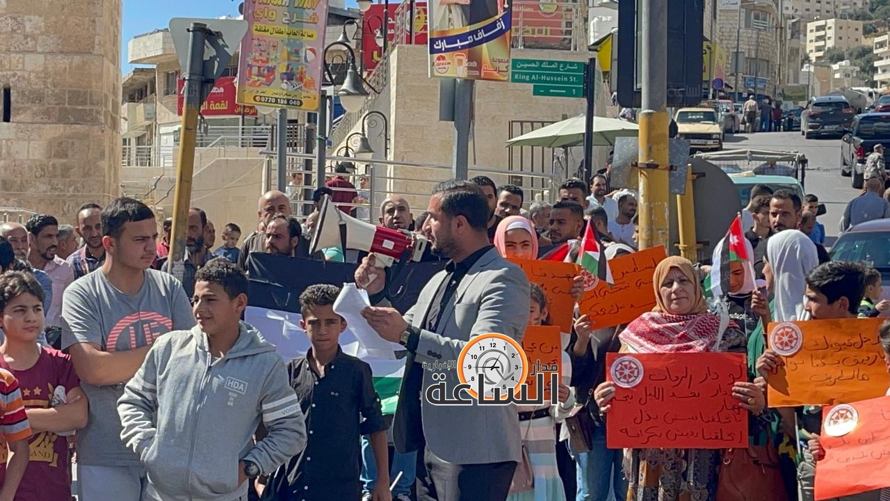 Madar Al-Saa Images 0.03734247427539872