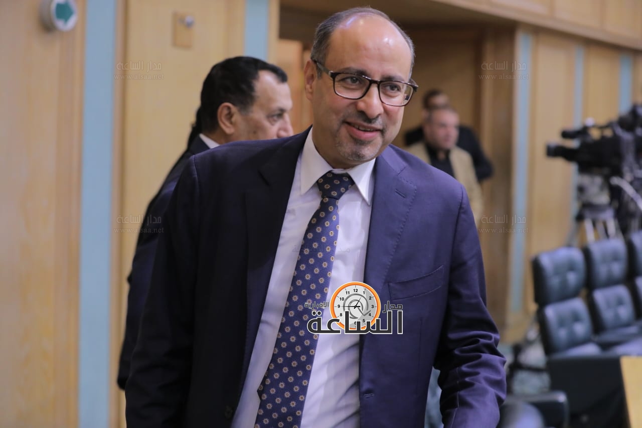 Madar Al-Saa Images 0.960749711586552