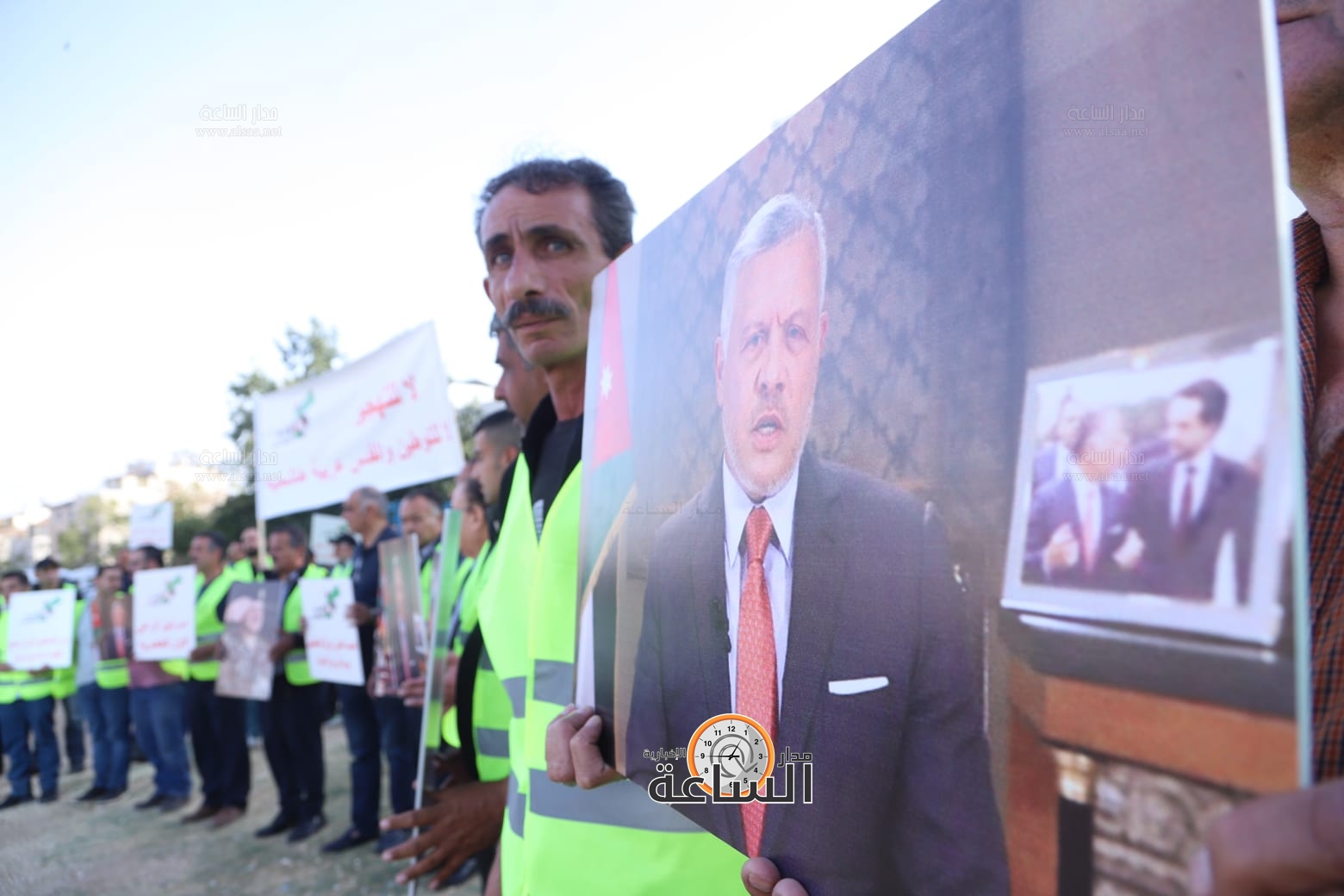 Madar Al-Saa Images 0.39276351356917005