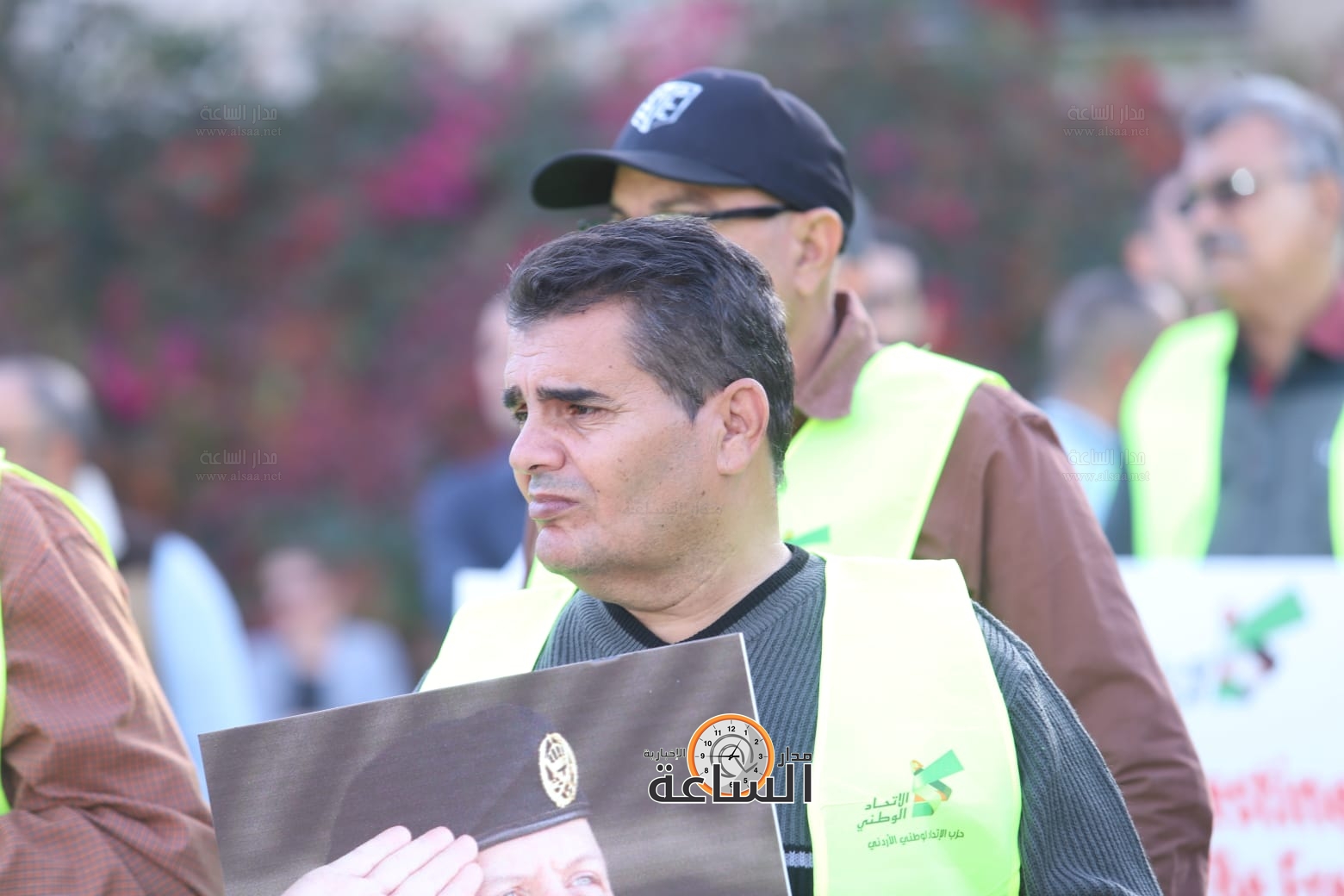 Madar Al-Saa Images 0.061489808174459926