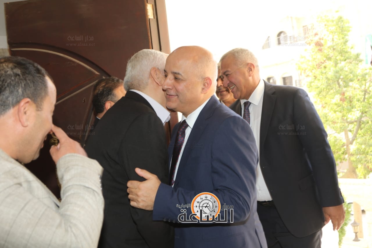 Madar Al-Saa Images 0.8877693912236015