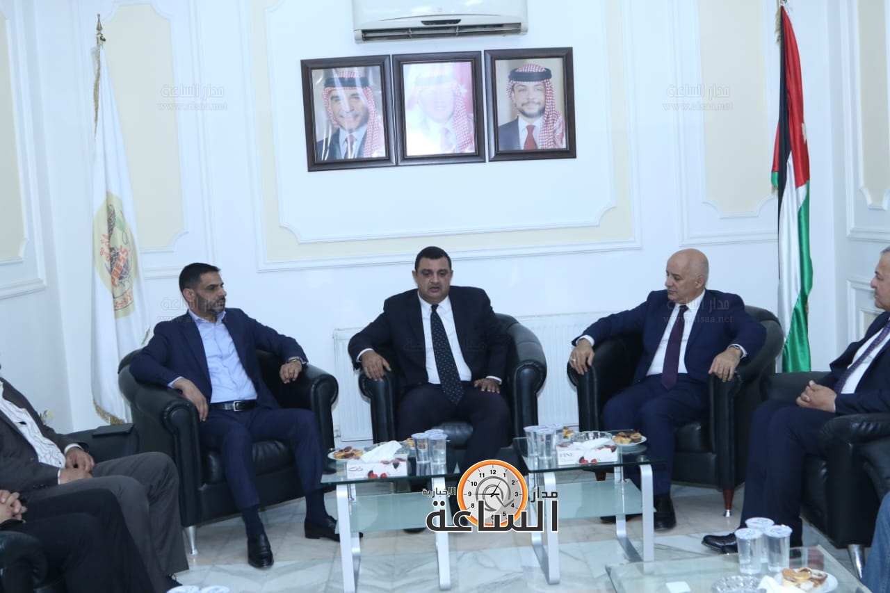 Madar Al-Saa Images 0.24926063862403658