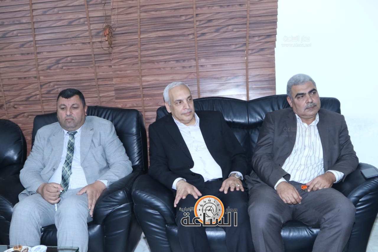 Madar Al-Saa Images 0.8642201009381543