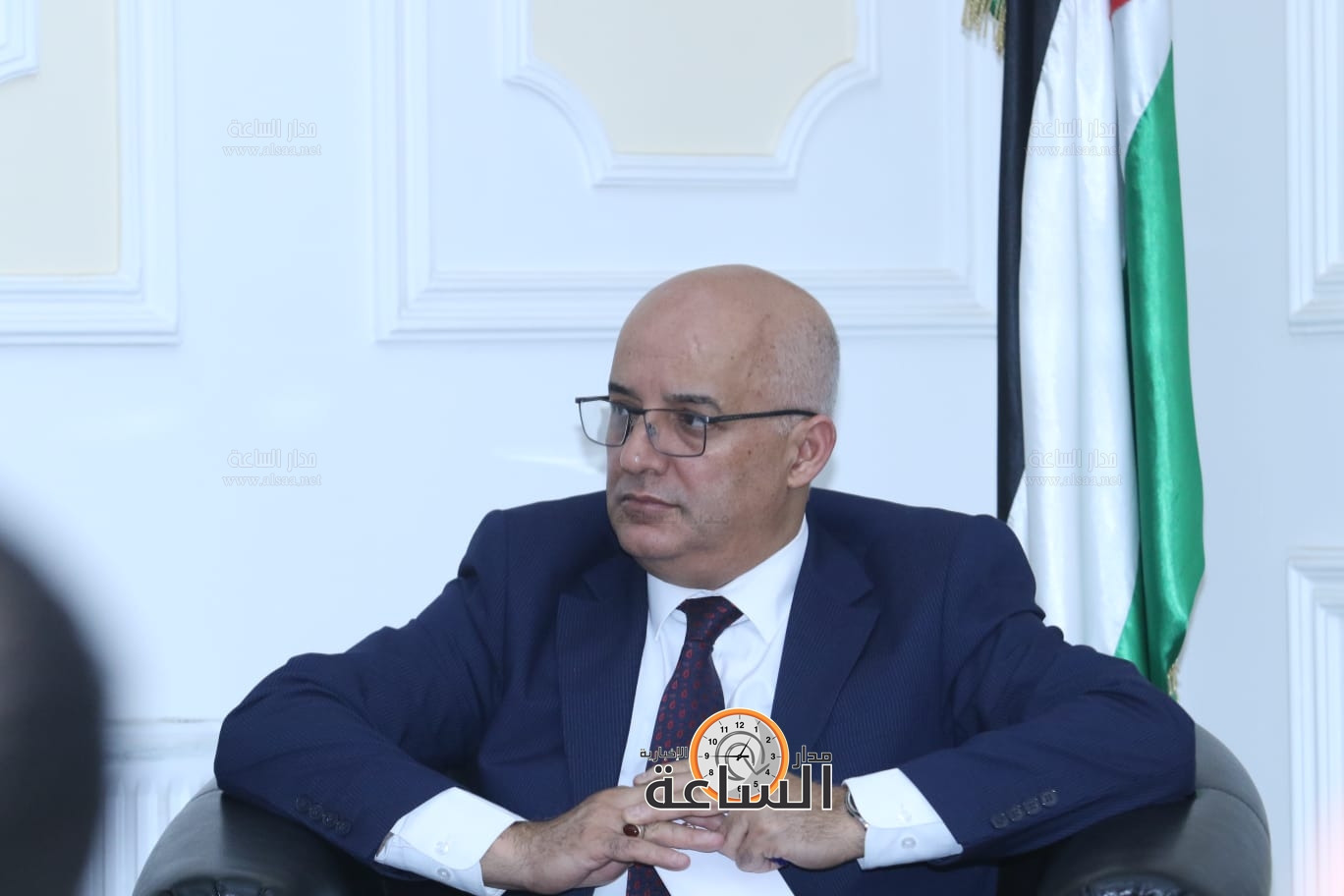 Madar Al-Saa Images 0.9426546283440083