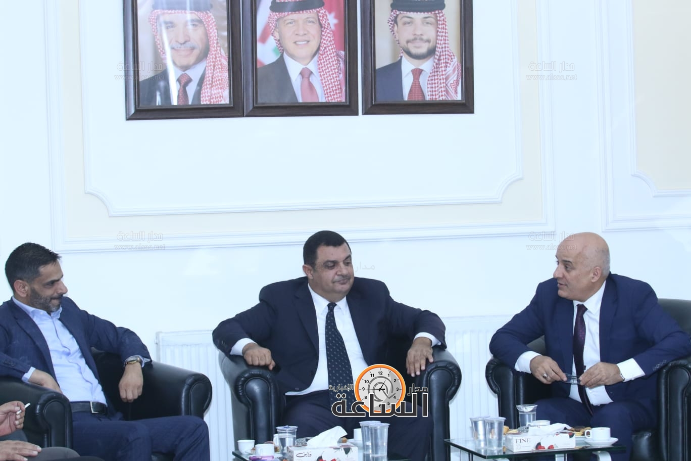 Madar Al-Saa Images 0.6183090982058541