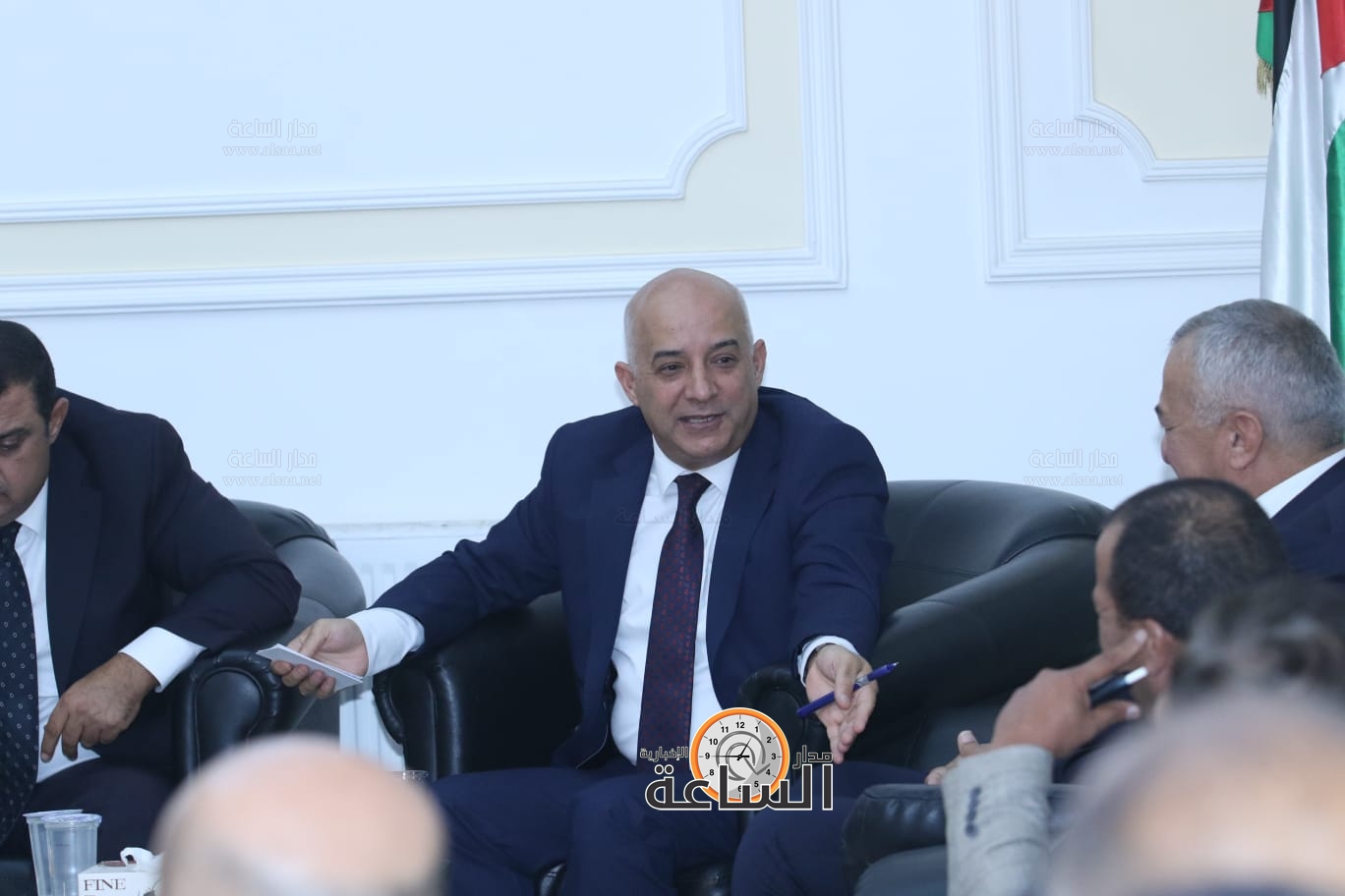 Madar Al-Saa Images 0.604320830649363