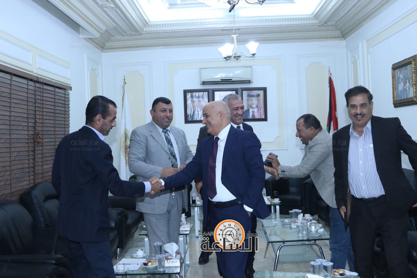 Madar Al-Saa Images 0.0765664275998661