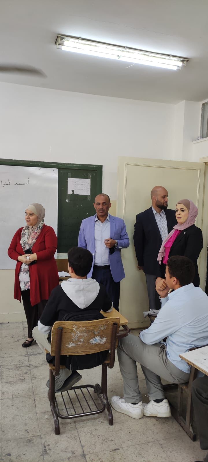 Madar Al-Saa Images 0.3655842223629324