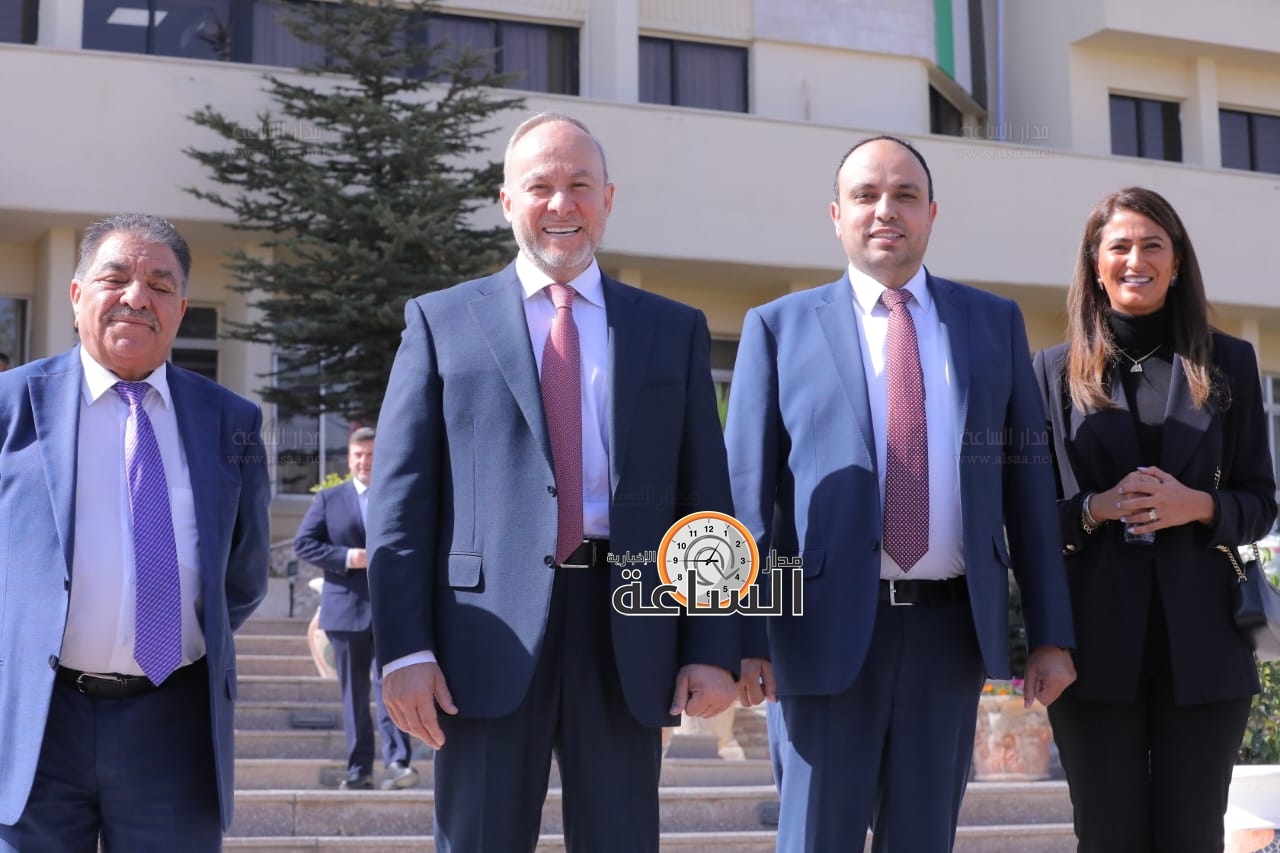 Madar Al-Saa Images 0.0878117371285152