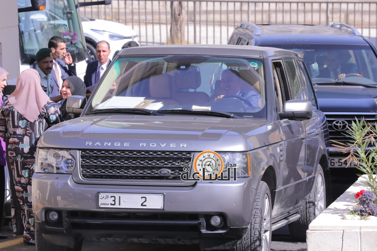 Madar Al-Saa Images 0.4722735833915308