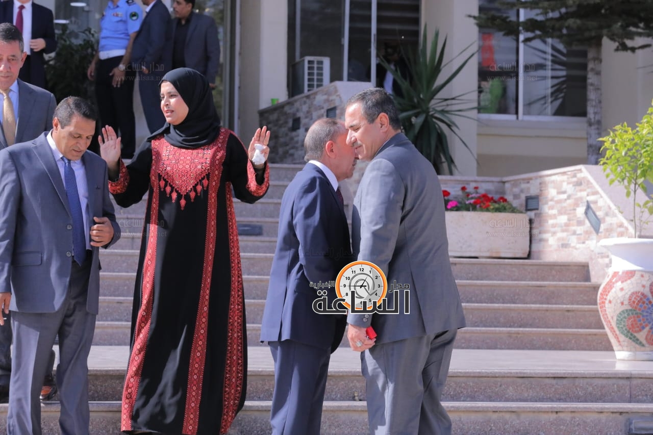 Madar Al-Saa Images 0.6154190256925394