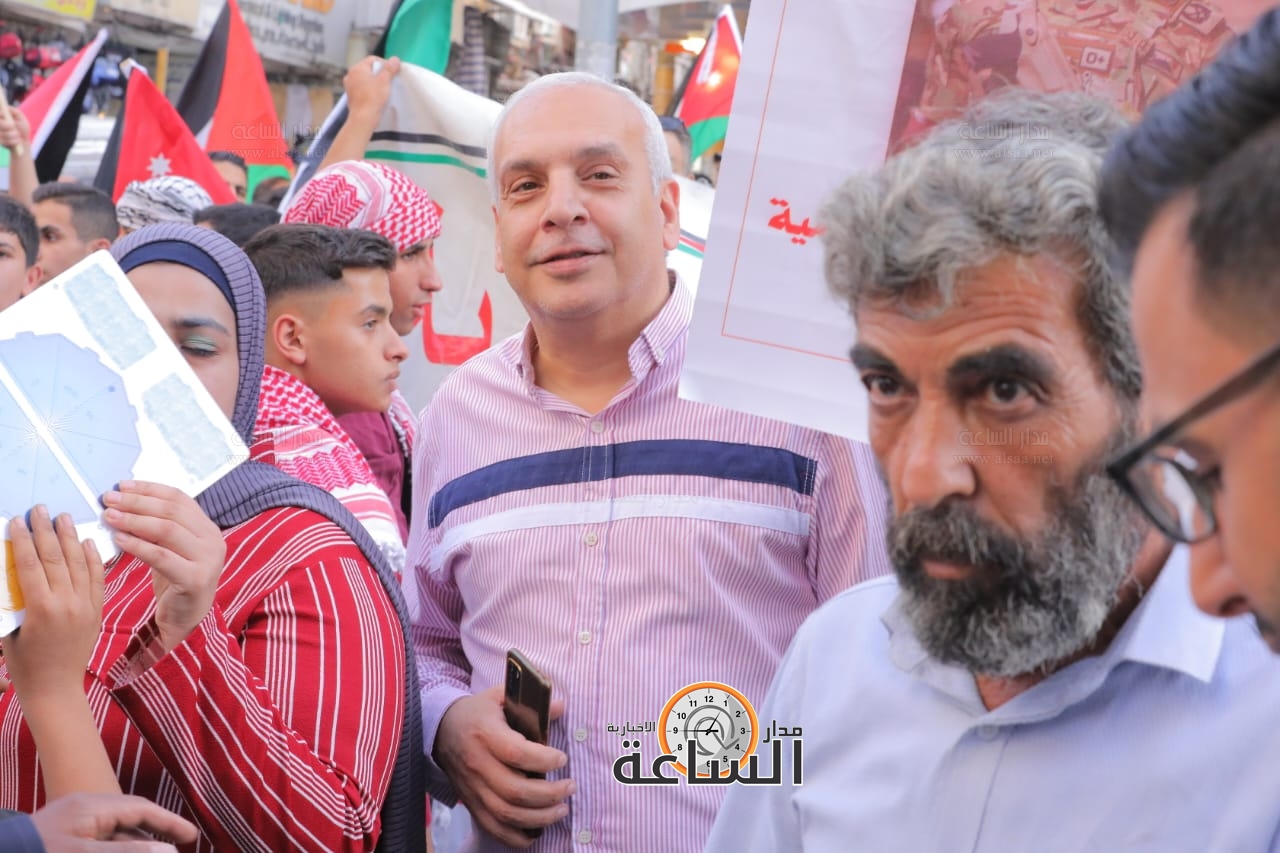 Madar Al-Saa Images 0.800412484042935