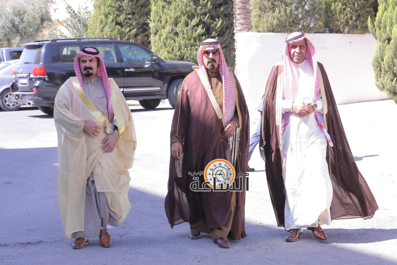 Madar Al-Saa Images 0.571224577737564